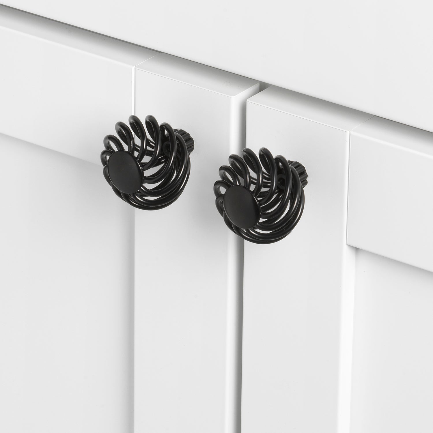 1 1/2" (38mm) Classic Twisted Birdcage Cabinet Knob