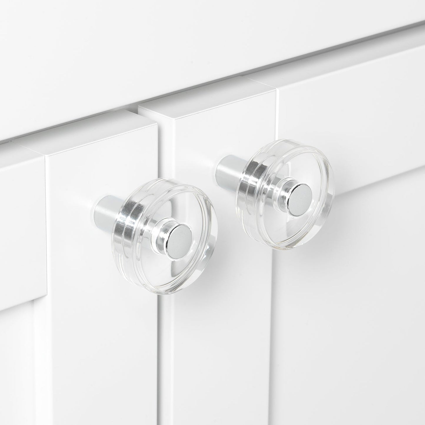 1 1/2" (38mm) Round Modern Clear Acrylic Cabinet Knob
