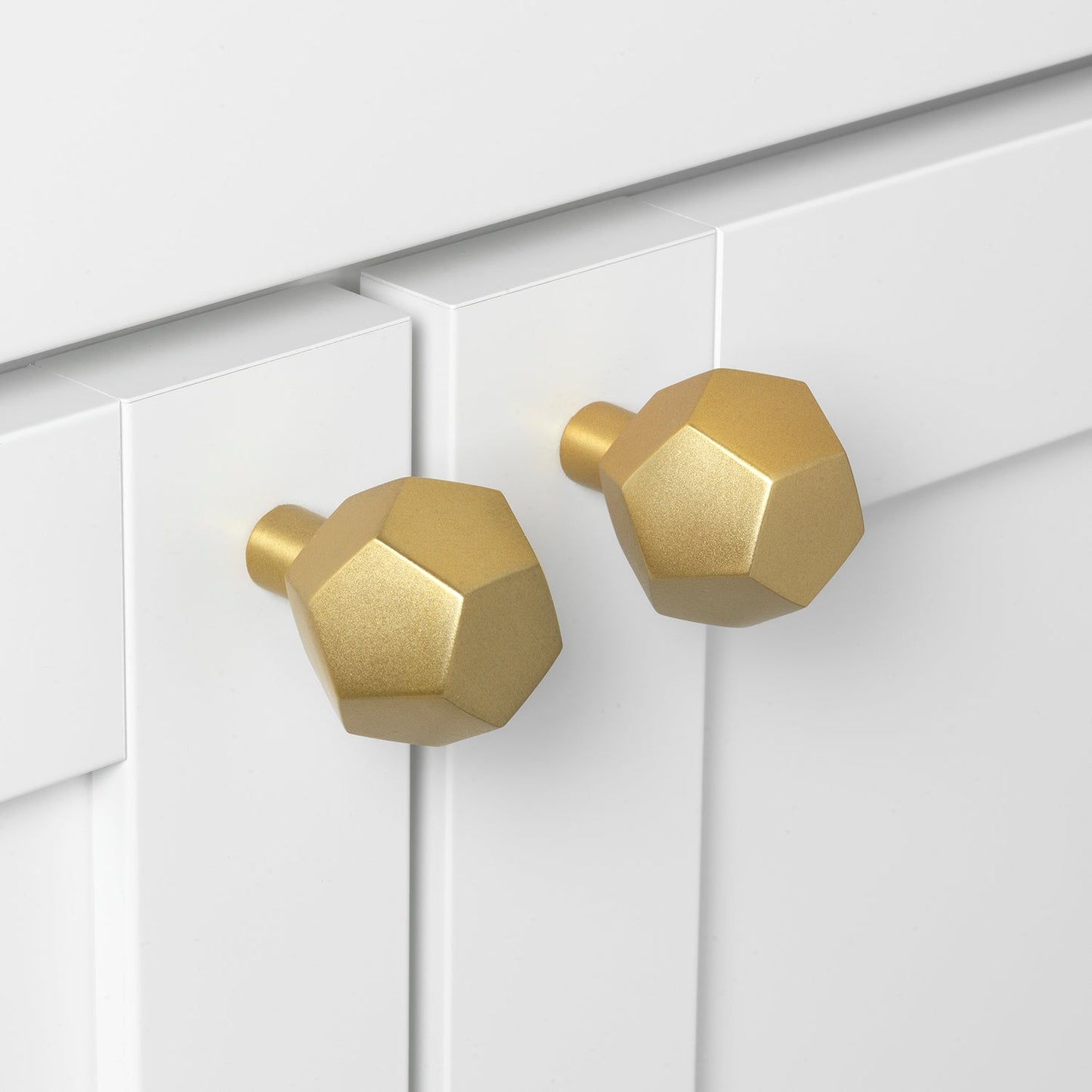 1 1/2" (38mm) Solid Faceted Cabinet Knob
