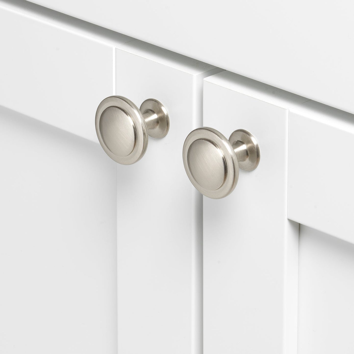 1 1/4" (32mm) Classic Round Ring Cabinet Knob
