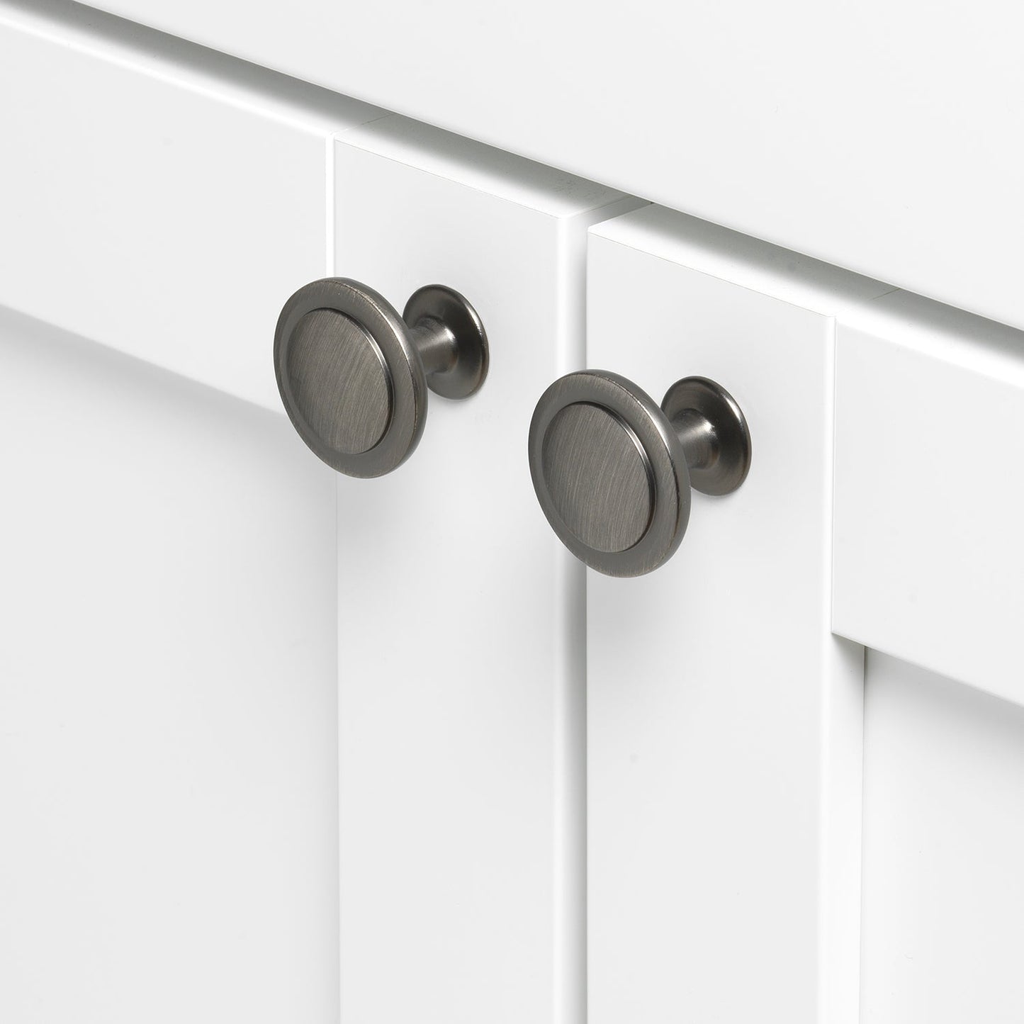 1 1/4" (32mm) Classic Round Ring Cabinet Knob
