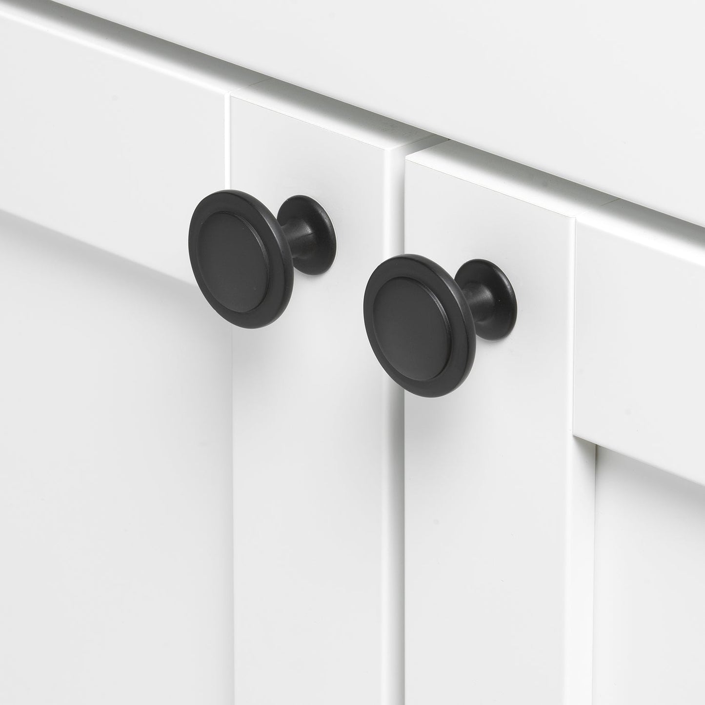 1 1/4" (32mm) Classic Round Ring Cabinet Knob