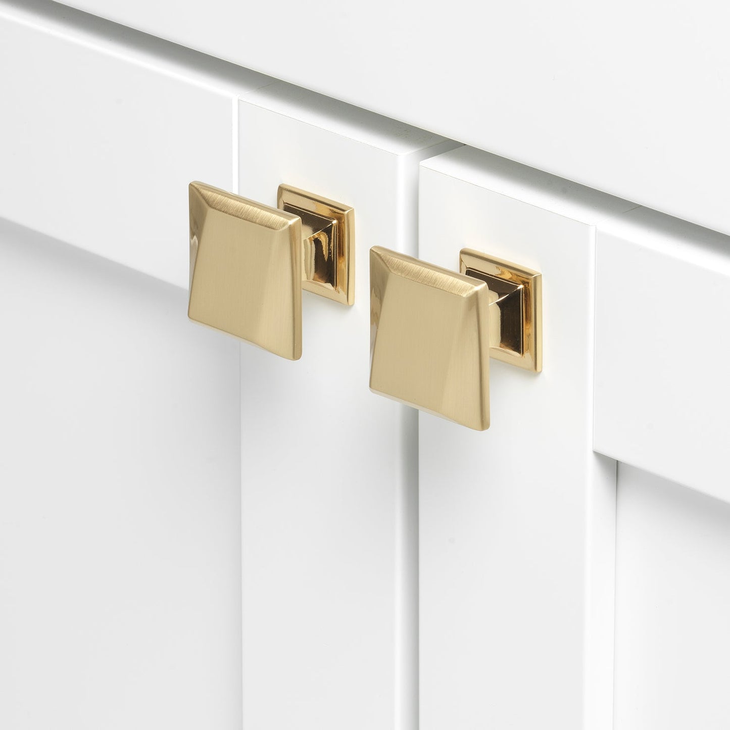 1 1/4" (32mm) Twisted Square Drawer Cabinet Knob