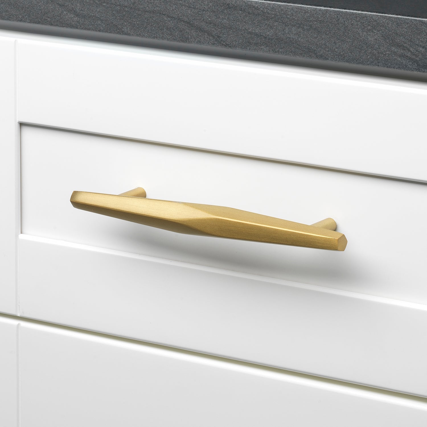 5 1/16" (128mm) Center to Center Solid Faceted Bar Pull Cabinet Handle