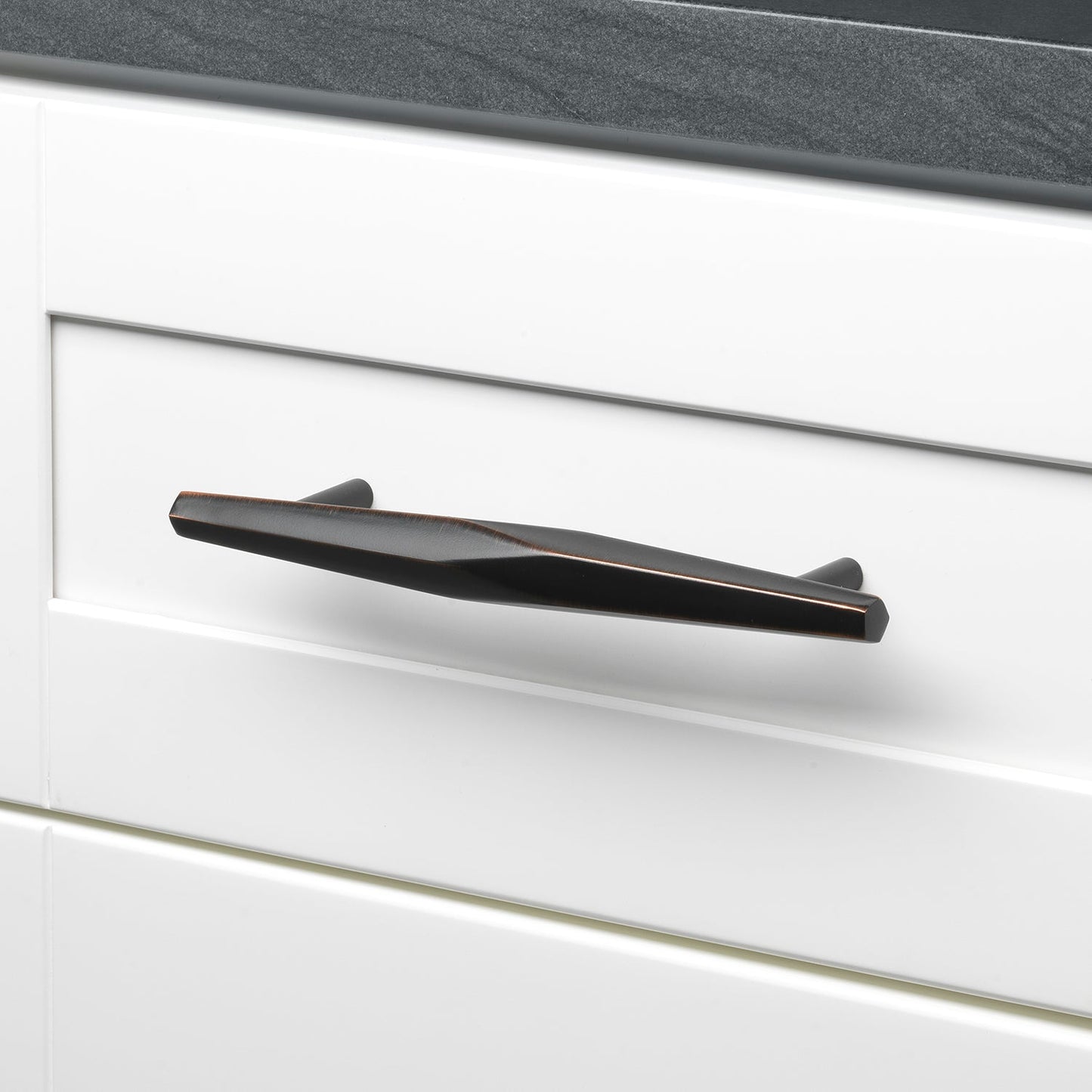 5 1/16" (128mm) Center to Center Solid Faceted Bar Pull Cabinet Handle