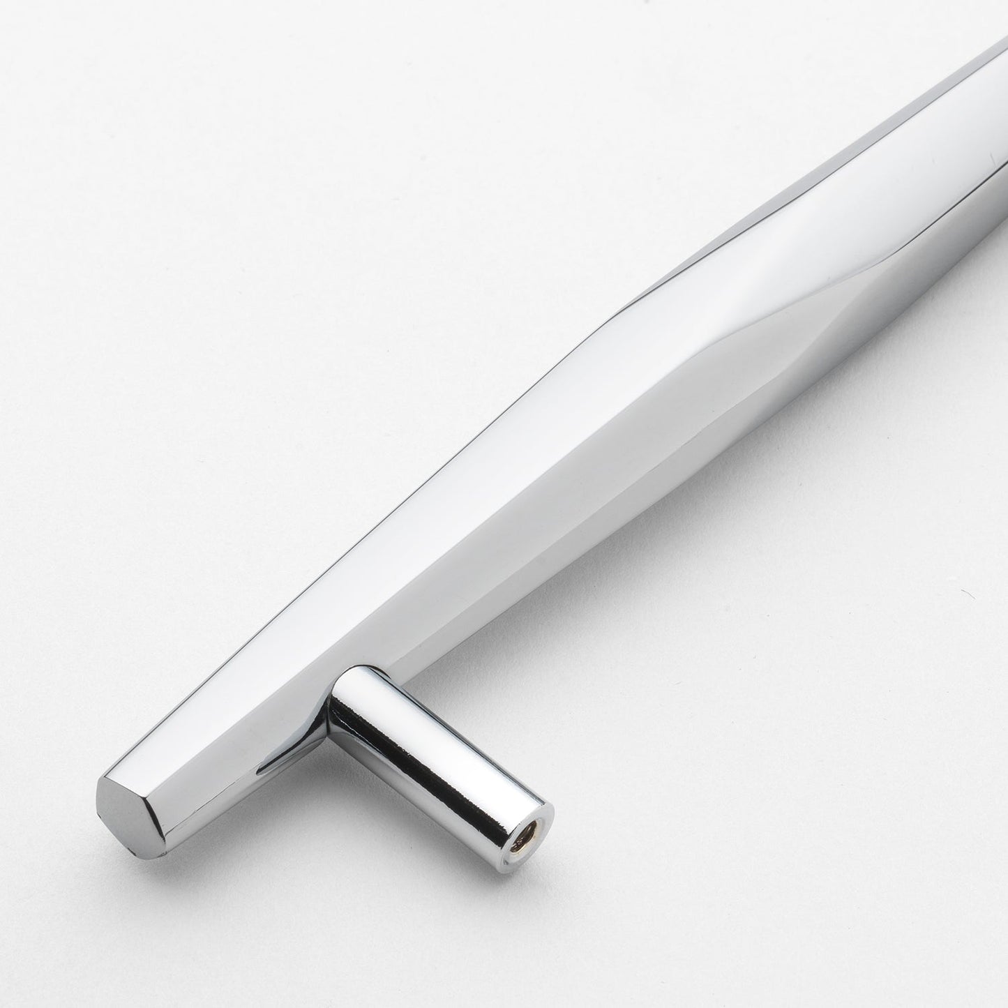 5 1/16" (128mm) Center to Center Solid Faceted Bar Pull Cabinet Handle