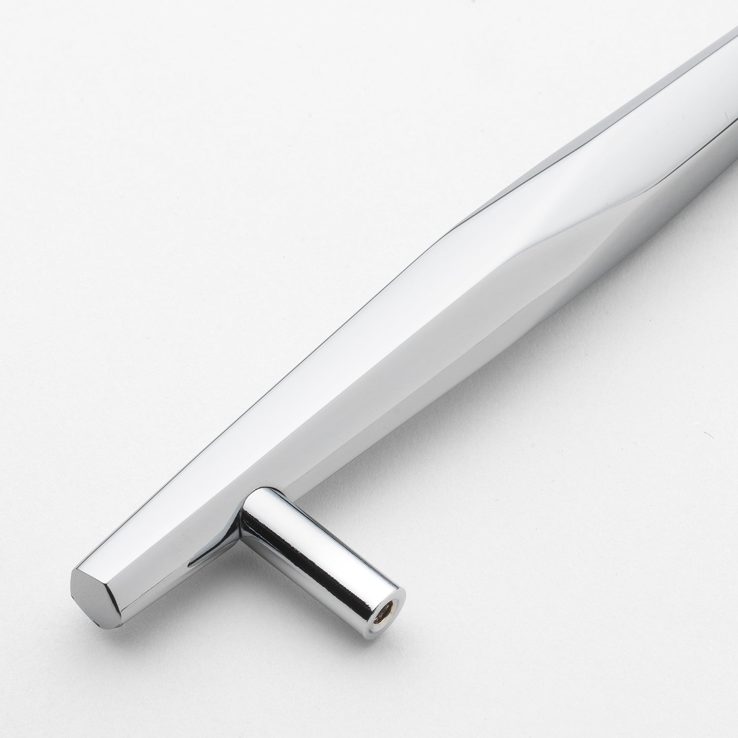5 1/16" (128mm) Center to Center Solid Faceted Bar Pull Cabinet Handle