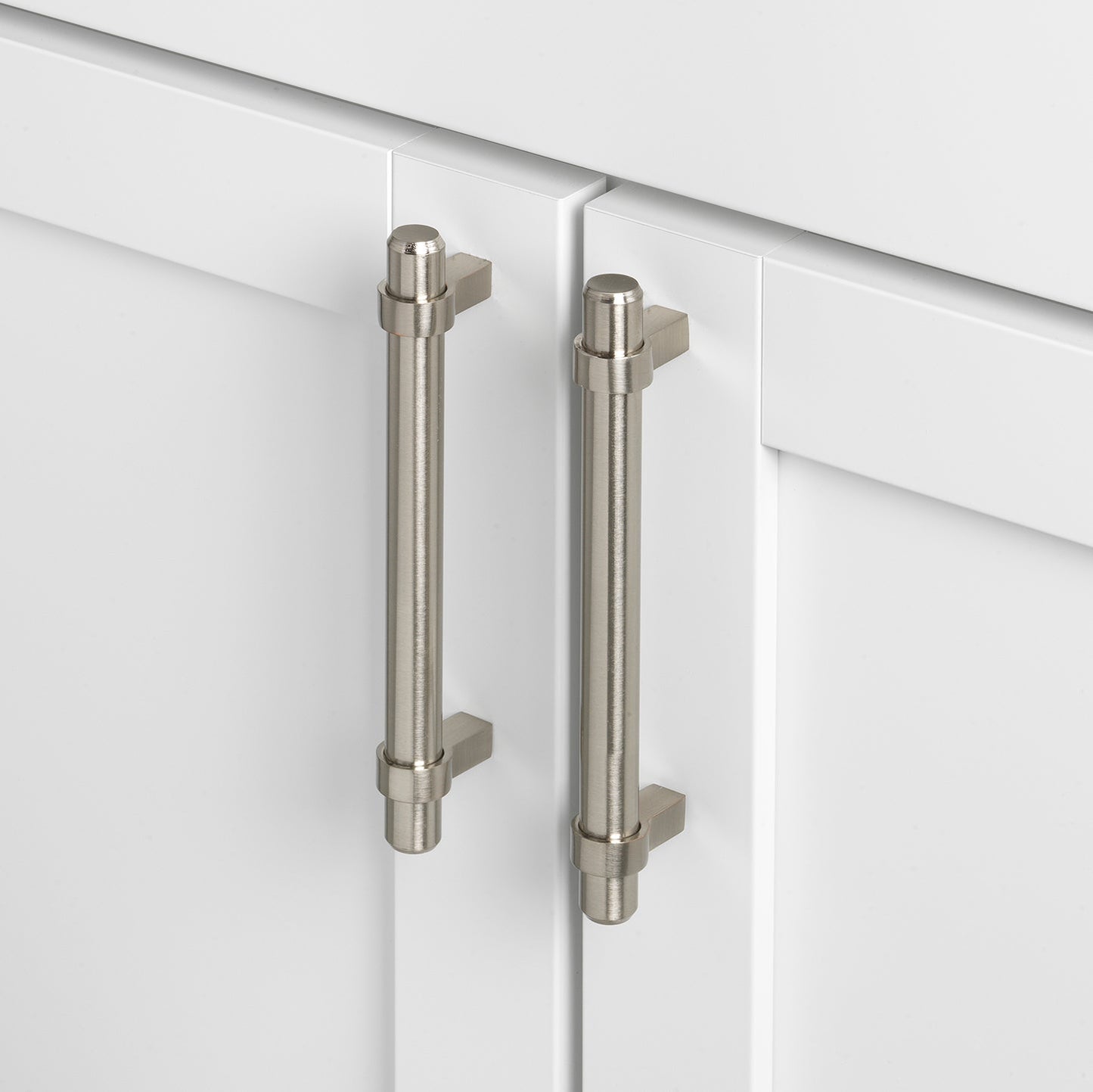 5 1/16" (128mm) Center to Center Solid Steel Bar Pull Cabinet Handle