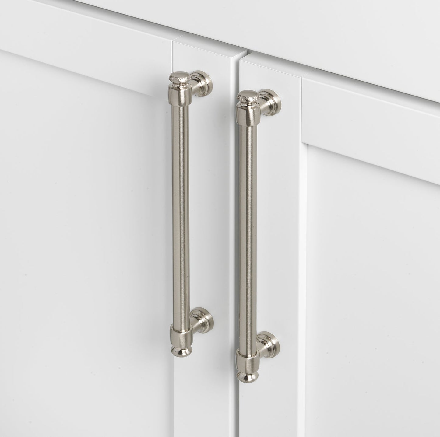 6 1/4" (160mm) Center to Center Classic Euro Bar Pull Cabinet Handle