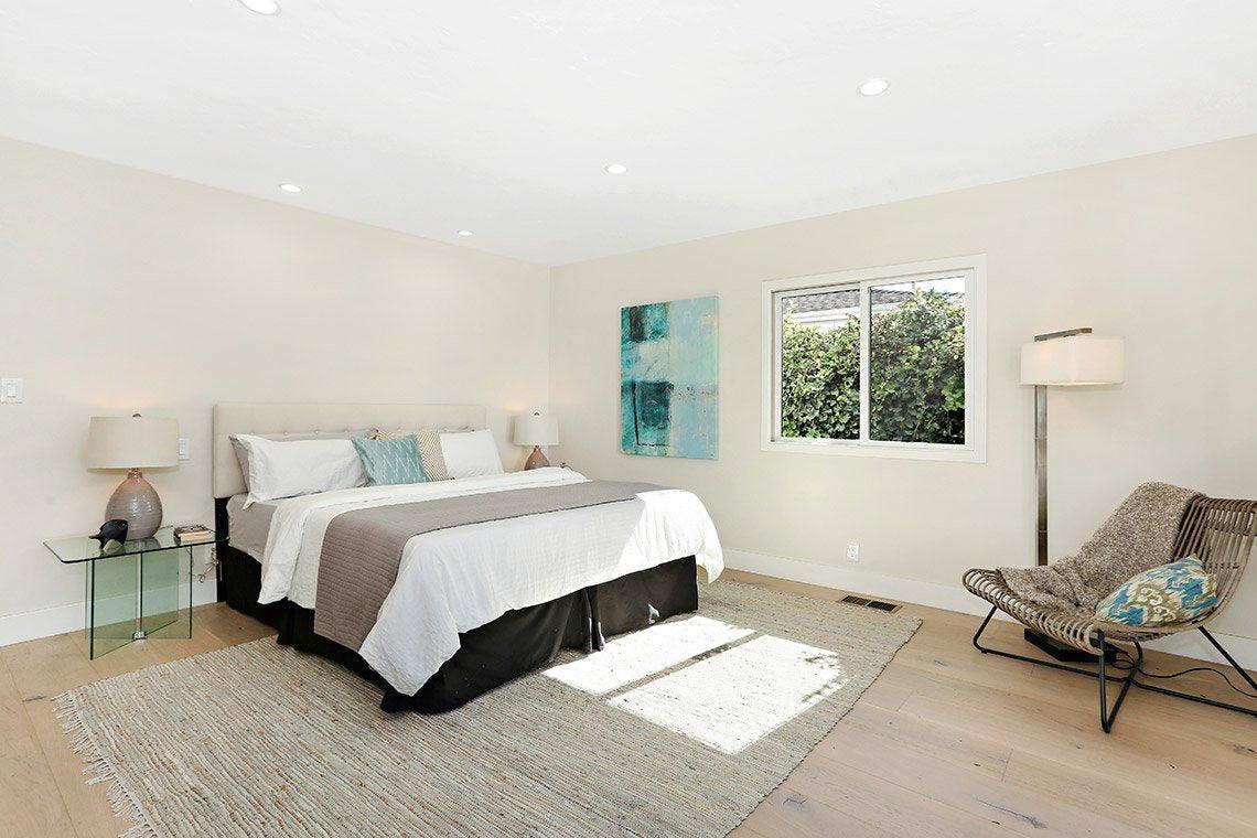 Bel Air Wood Flooring Elegant Collection Sahara Oak 9/16" x 9 1/2" x Random Length Engineered Wood Flooring