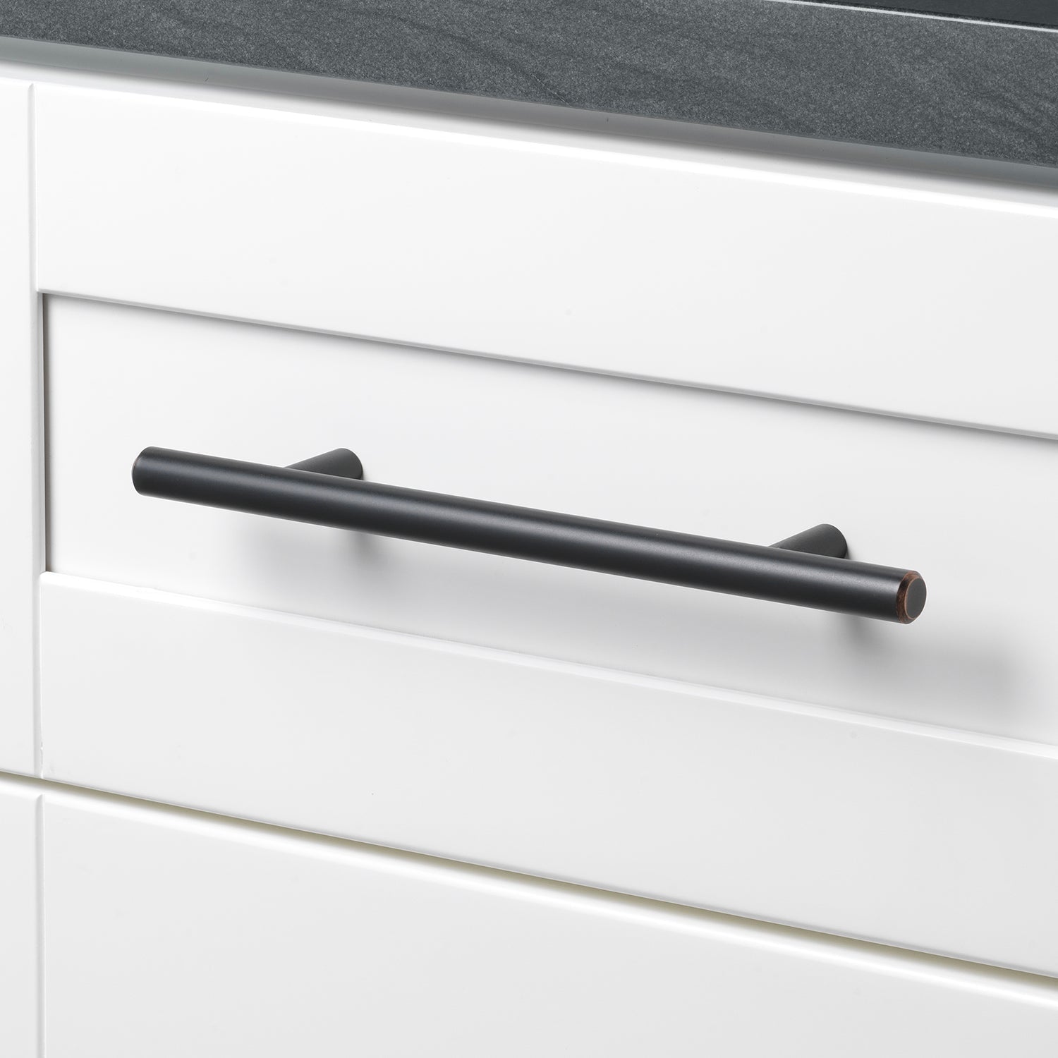 5 1/16" (128mm) Center to Center Solid Steel Bar Pull Cabinet Handle