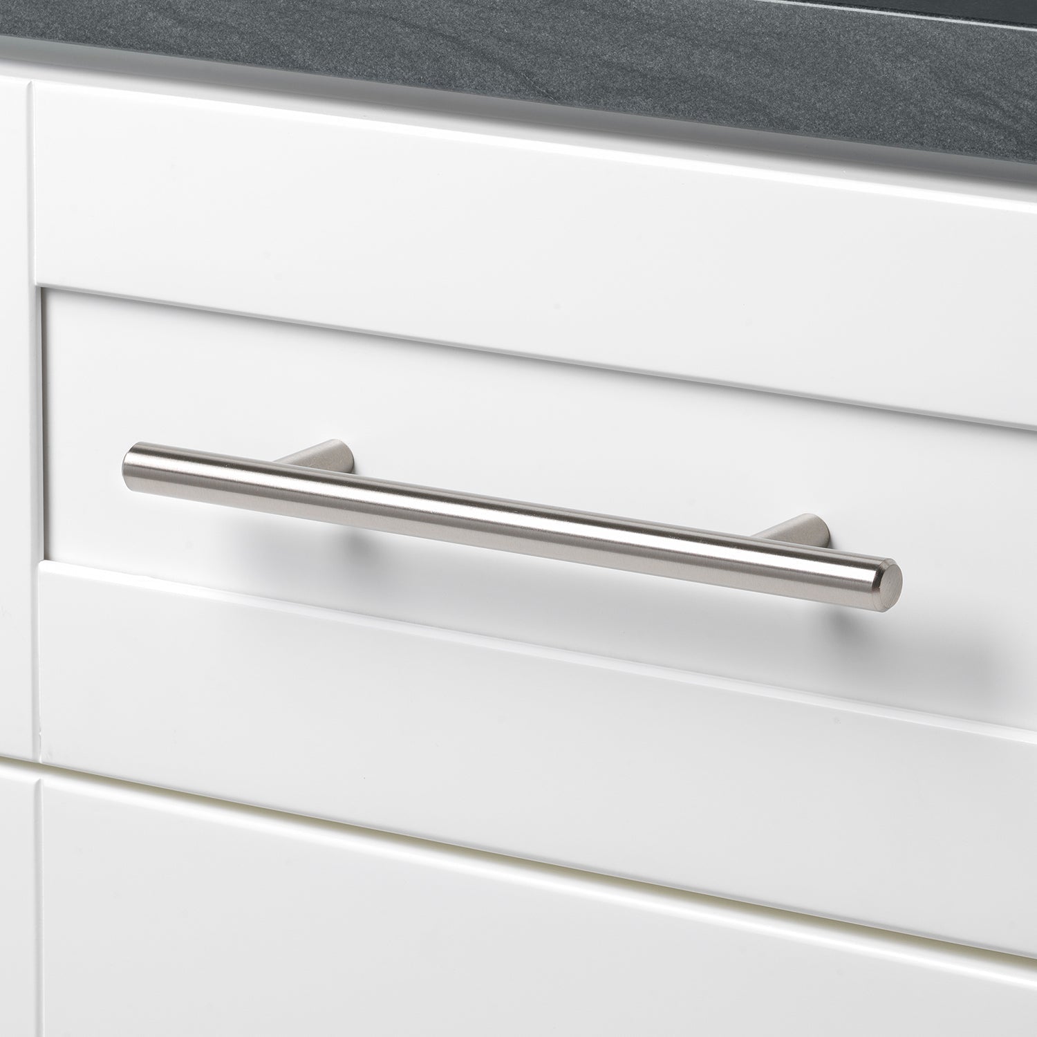 5 1/16" (128mm) Center to Center Solid Steel Bar Pull Cabinet Handle