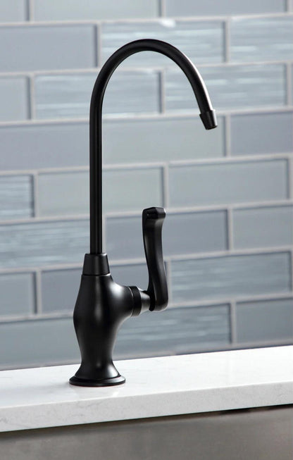 Royale A Single-Handle 1-Hole Deck Mount Water Filtration Faucet