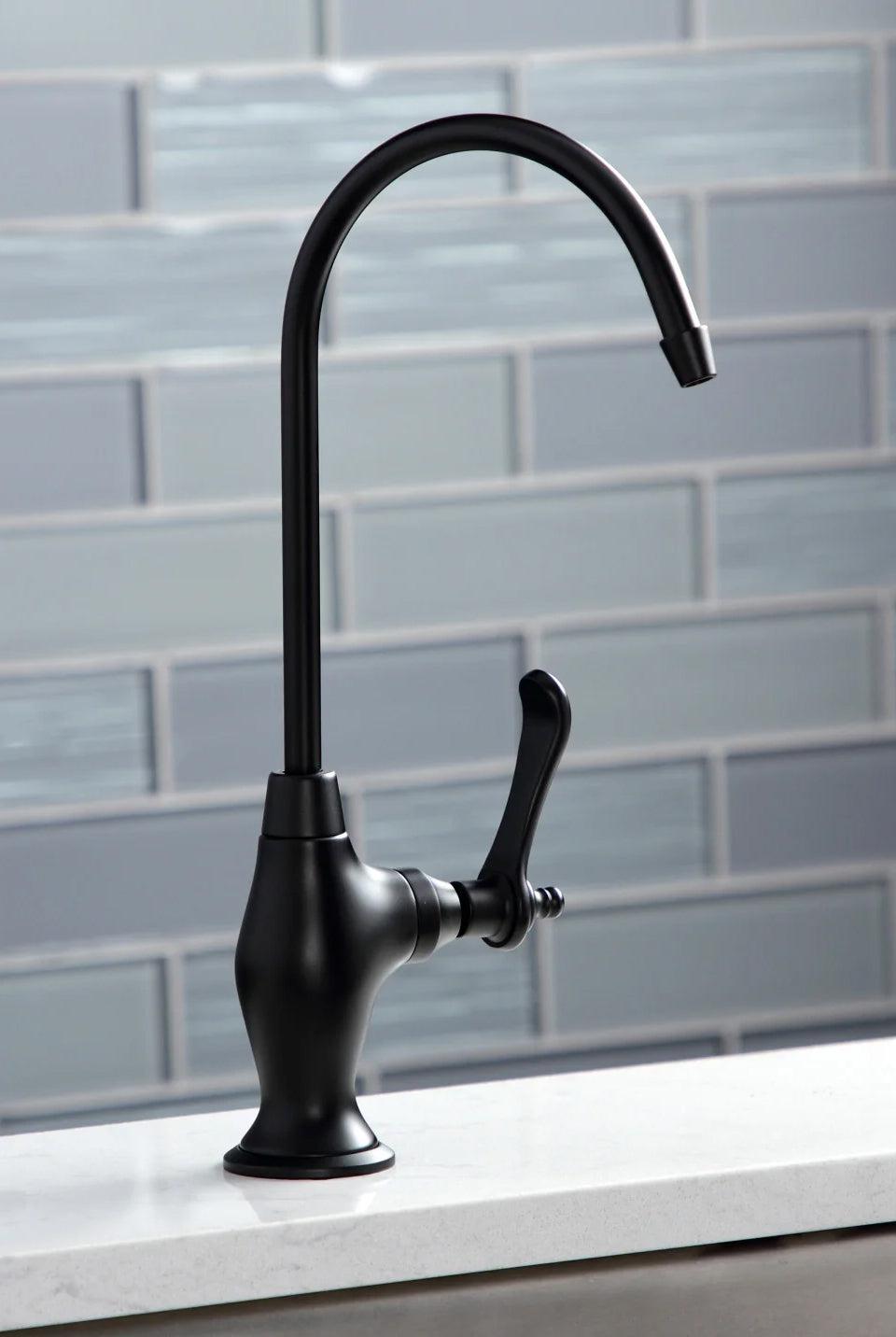 Templeton B Single-Handle 1-Hole Deck Mount Water Filtration Faucet